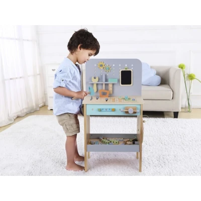 Banc de lucru din lemn cu compressor